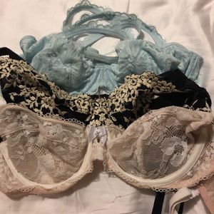 victoria’s secret bra bundle !